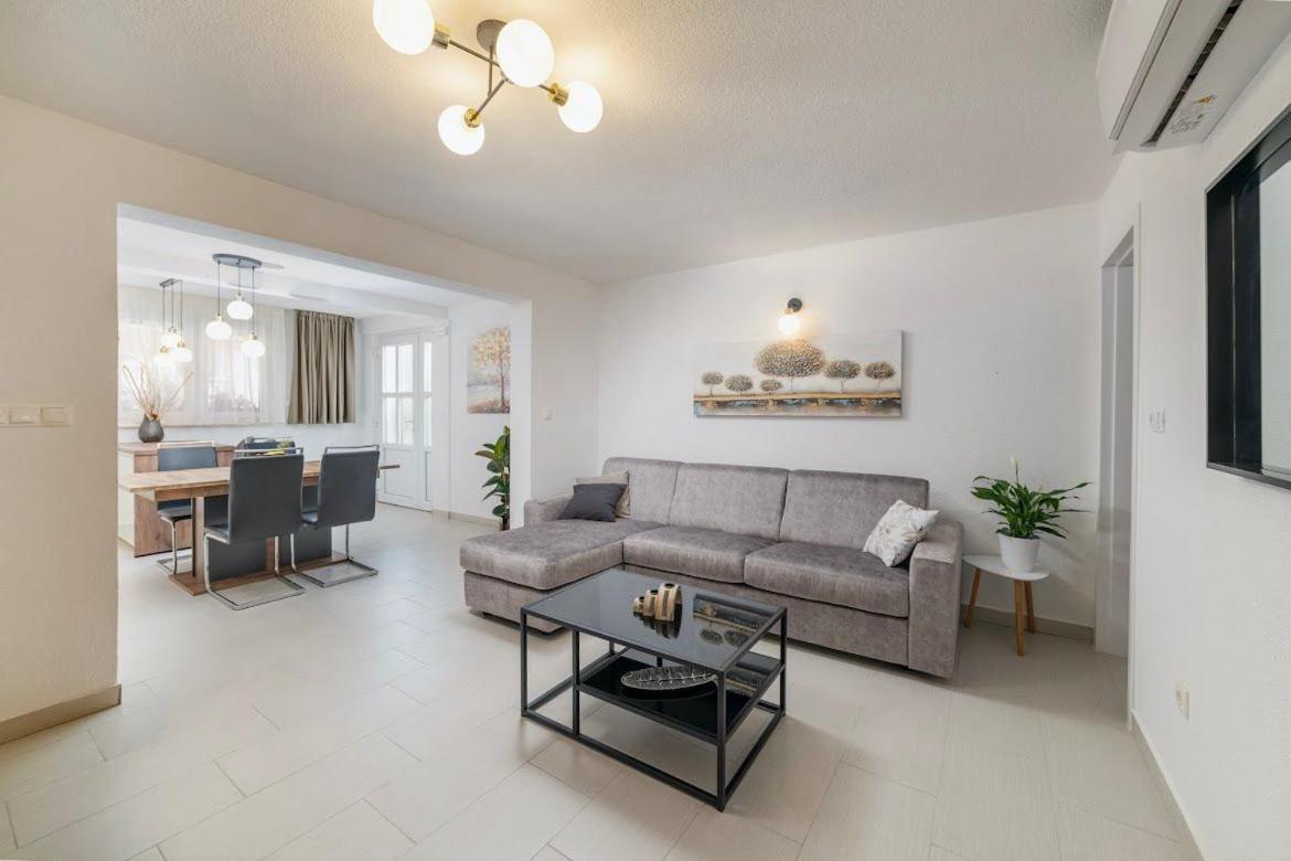 Sweet Home Trogir Bagian luar foto