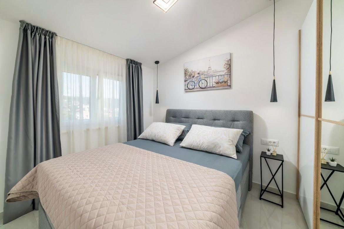 Sweet Home Trogir Bagian luar foto